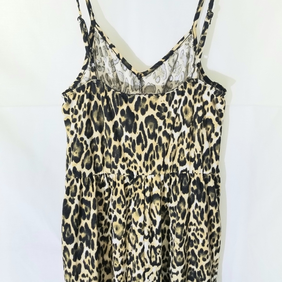 Jumpsuit - Picture 5 of 5